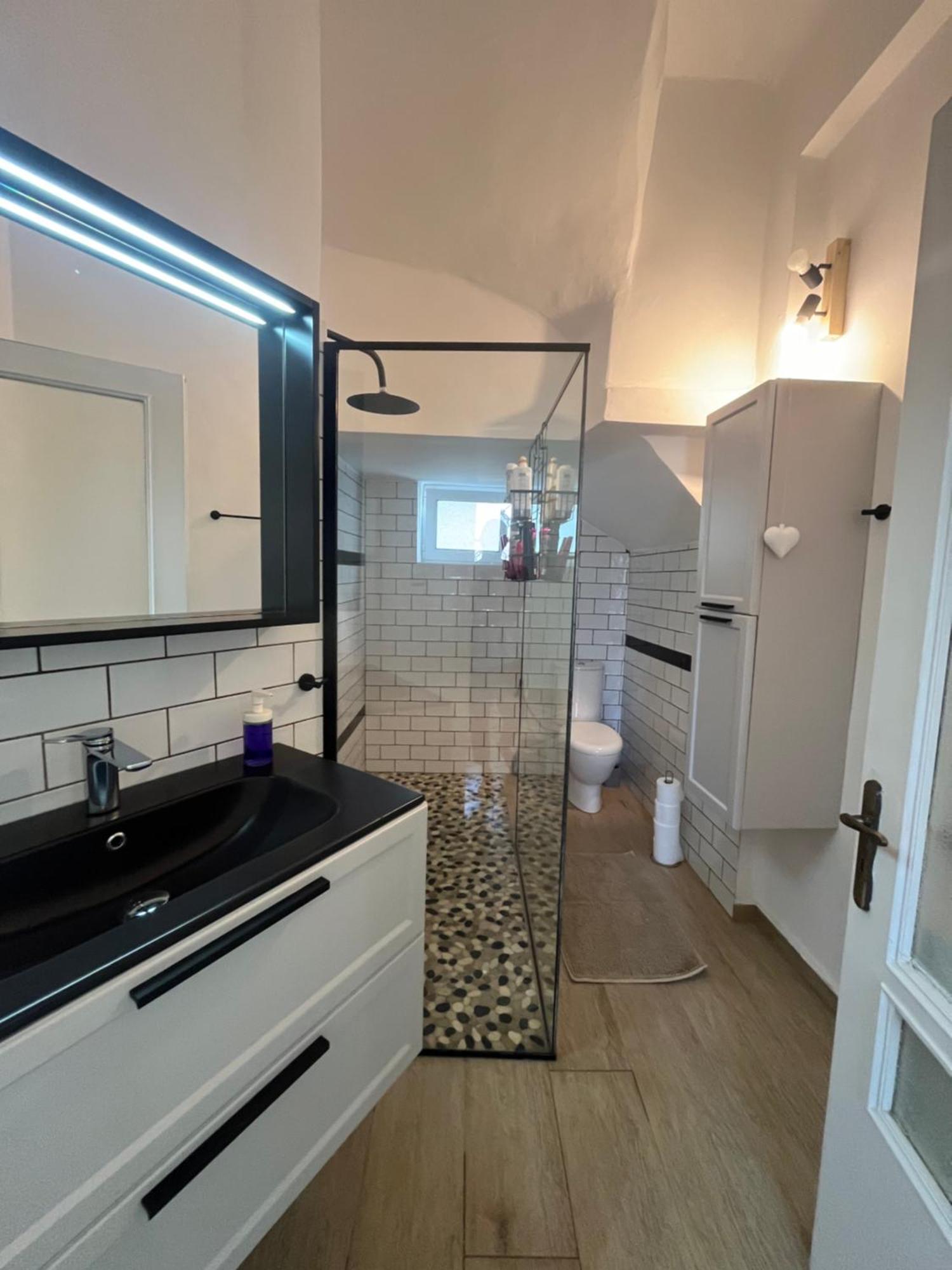 Apartment άλμα - Spacious Boutique At The Center *