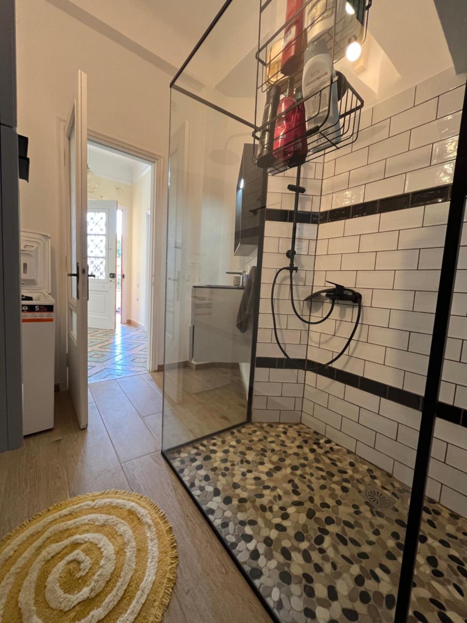 Apartment άλμα - Spacious Boutique At The Center